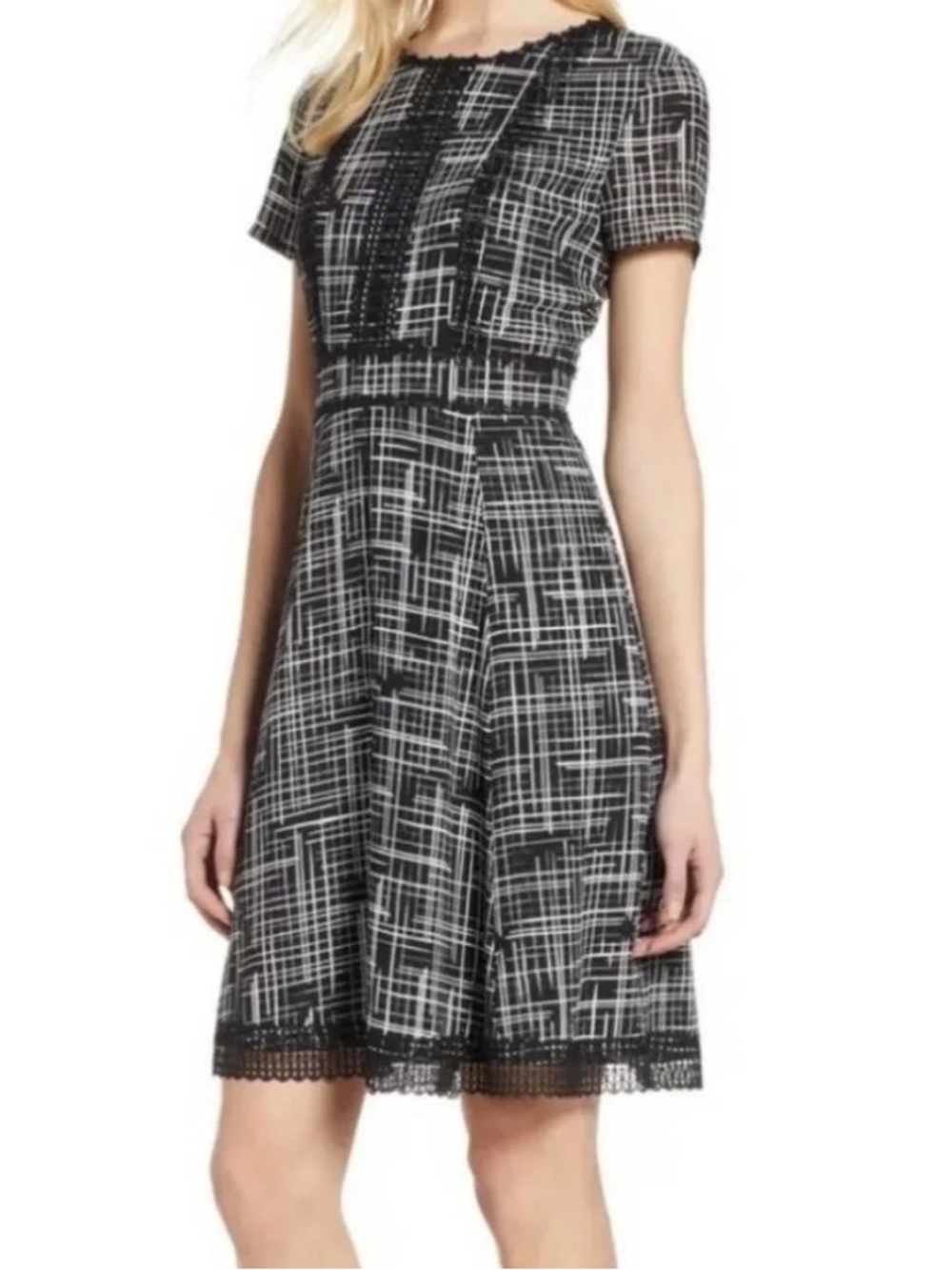 Karl Lagerfeld Paris Women's Size 6 Black & White Grid Print Fit-and-Flare Dress